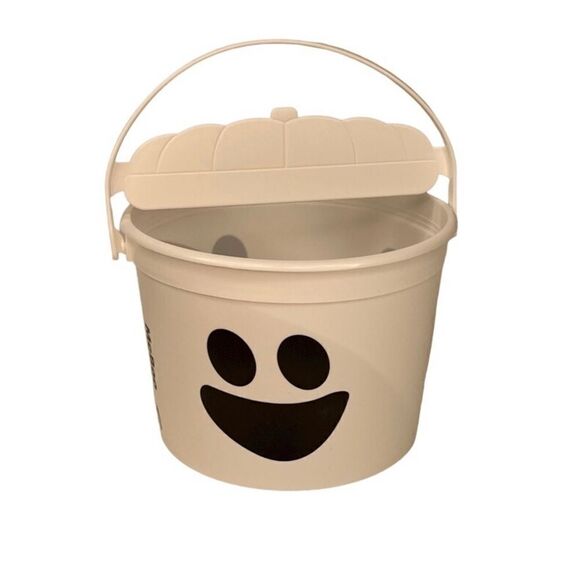 McDonald’s Happy Meal Boo Pail. - Picture 1 of 2